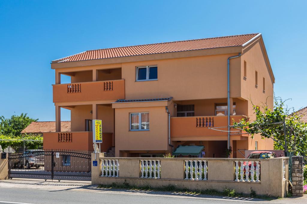 Apartments Angelina Sukošan エクステリア 写真